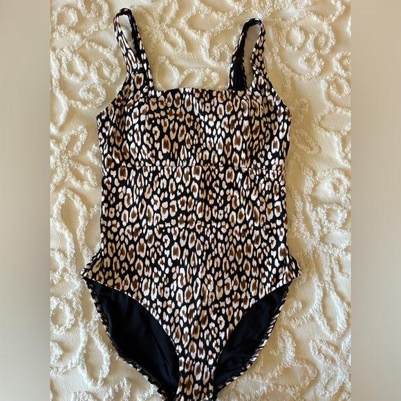 Tommy Bahama Other - Tommy Bahama animal print one piece swimsuit, NWOT, size 14